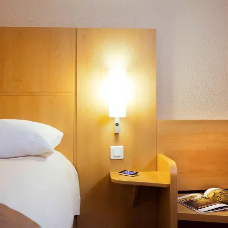 Ibis Paris La Defense Esplanade Hotel Courbevoie Buitenkant foto
