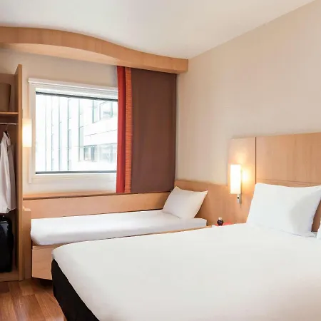 Ibis Paris La Defense Esplanade Hotel Courbevoie Buitenkant foto