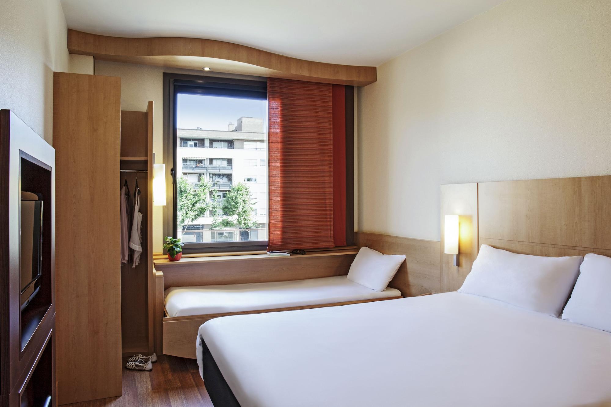 Ibis Paris La Defense Esplanade Hotel Courbevoie