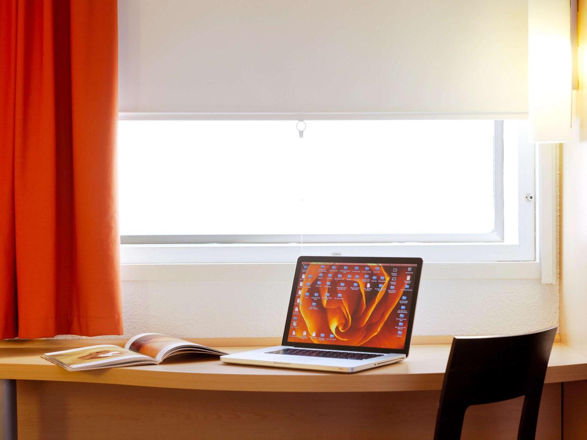 Ibis Paris La Defense Esplanade Hotel Courbevoie